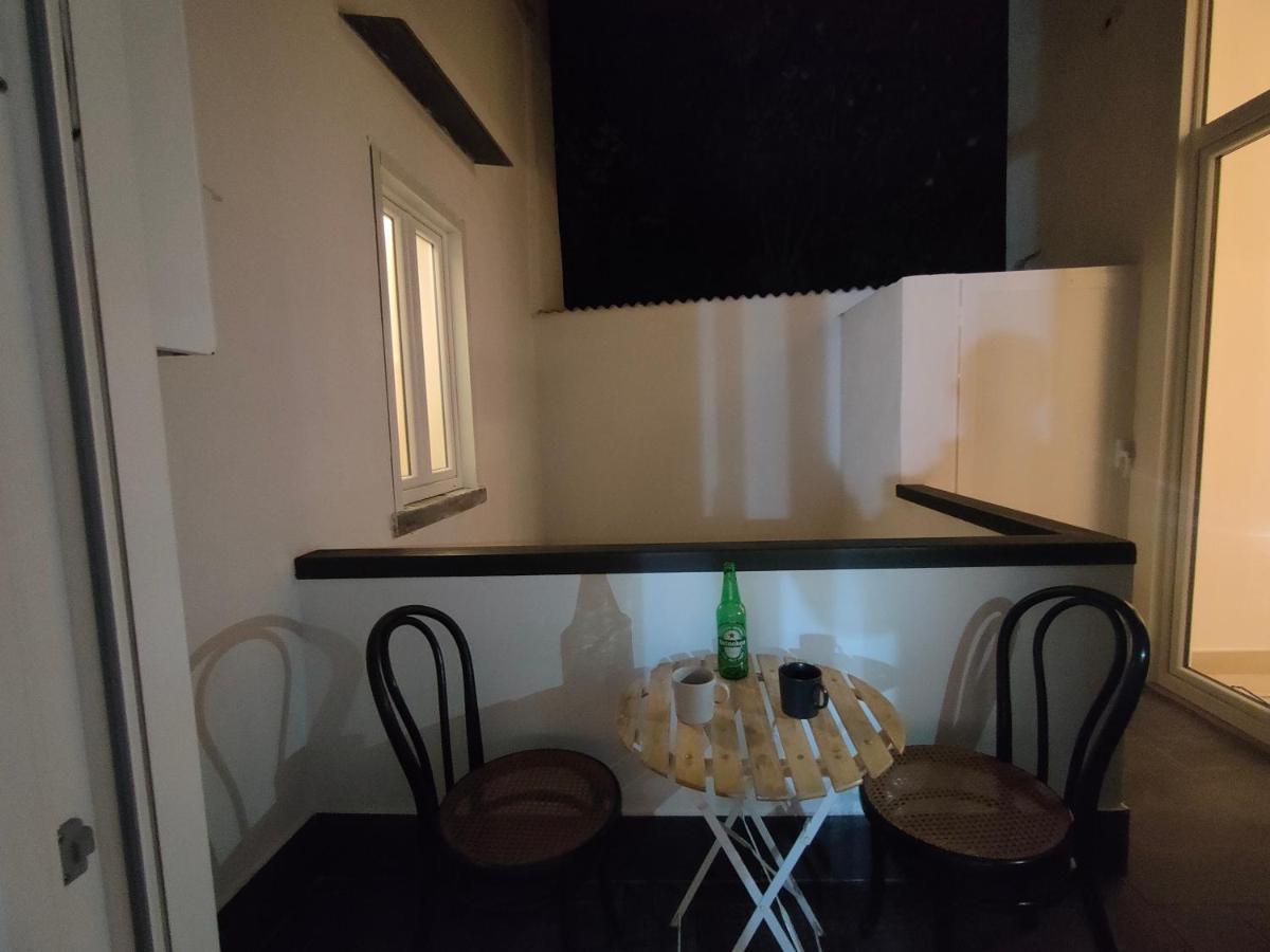 "Infrascata" Cento Metri Dal Mann Apartment Наполи Екстериор снимка